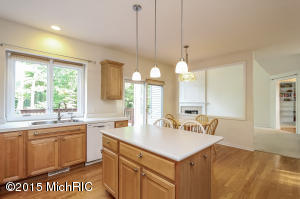 4661 Oakwright Dr NE, Ada, MI 49301 photo 12
