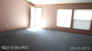 867 E James St, White Cloud, MI 49349 photo 14