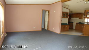 867 E James St, White Cloud, MI 49349 photo 5