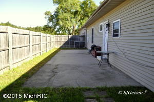 719 Kiddville St, Belding, MI 48809 photo 13