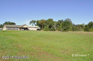 719 Kiddville St, Belding, MI 48809 photo 16