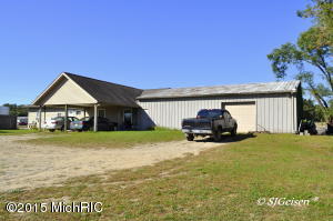 719 Kiddville St, Belding, MI 48809 photo 15