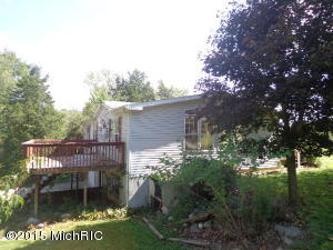 5614 Reeder Rd, Lyons, MI 48851 photo 2