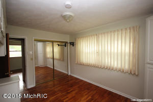 931 Beech St, Lowell, MI 49331 photo 6