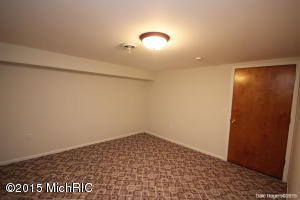 931 Beech St, Lowell, MI 49331 photo 20
