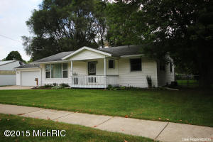 931 Beech St, Lowell, MI 49331 photo 27
