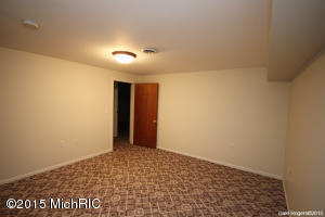931 Beech St, Lowell, MI 49331 photo 21