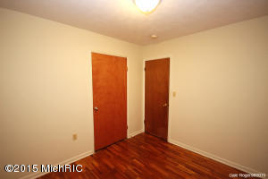 931 Beech St, Lowell, MI 49331 photo 11
