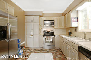 150 Ecklund St, Sparta, MI 49345 photo 9