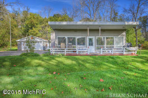 150 Ecklund St, Sparta, MI 49345 photo 1