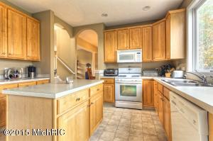 545 Hartfield SE, Ada, MI 49301 photo 8