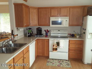 2804 Creekside Ct, Dorr, MI 49323 photo 8