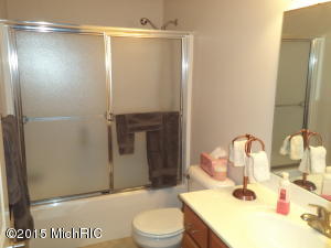 2804 Creekside Ct, Dorr, MI 49323 photo 22