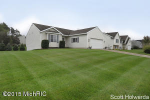 1762 Cuper Ave, Dorr, MI 49323 photo 2