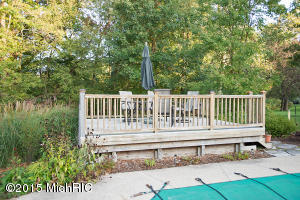 235 Deer Run Dr, Plainwell, MI 49080 photo 35