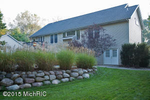 235 Deer Run Dr, Plainwell, MI 49080 photo 40