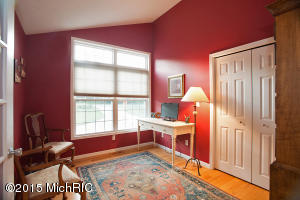 235 Deer Run Dr, Plainwell, MI 49080 photo 11