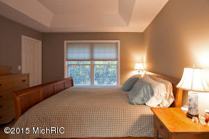 235 Deer Run Dr, Plainwell, MI 49080 photo 17