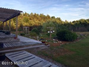 3812 E Cedar Tree Ln, White Cloud, MI 49349 photo 9