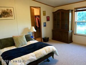 3812 E Cedar Tree Ln, White Cloud, MI 49349 photo 37