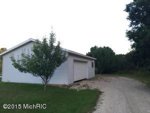 3812 E Cedar Tree Ln, White Cloud, MI 49349 photo 4