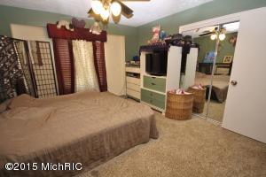 19272 Featherstone Rd, Constantine, MI 49042 photo 29