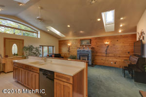 12059 Mac Dr NE, Belding, MI 48809 photo 4