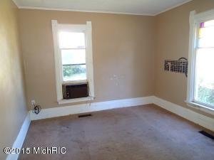 314 E Jefferson St, Cassopolis, MI 49031 photo 5