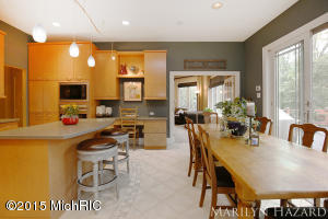 5342 River Basin Ct NE, Ada, MI 49301 photo 4