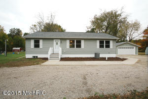 21956 Marcellus Rd, Three Rivers, MI 49093 photo 2