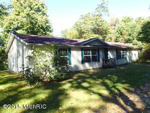  24618 N Shore Dr, Edwardsburg, MI 49112 photo 1
