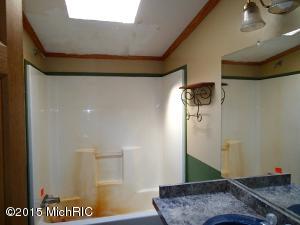 24618 N Shore Dr, Edwardsburg, MI 49112 photo 17