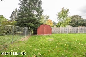 202 Brown St, Belding, MI 48809 photo 4