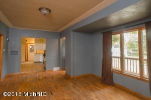202 Brown St, Belding, MI 48809 photo 14