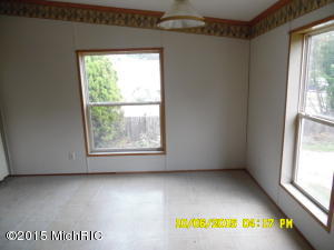 502 E Argyle St, Jackson, MI 49202 photo 5