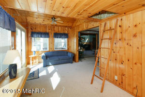 156 E Peterson Dr, Gobles, MI 49055 photo 14