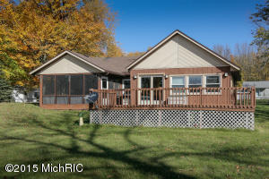 156 E Peterson Dr, Gobles, MI 49055 photo 1