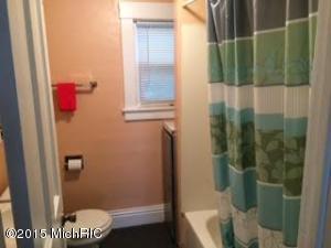 22 Abbott, Coldwater, MI 49036 photo 18