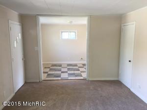 1012 Pine St, Niles, MI 49120 photo 9
