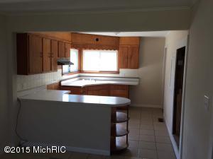 1012 Pine St, Niles, MI 49120 photo 3