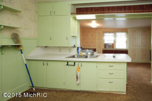 413 Hicks Ave, Plainwell, MI 49080 photo 7