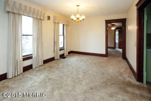 413 Hicks Ave, Plainwell, MI 49080 photo 8