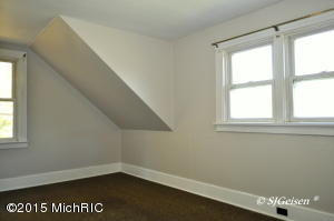 903 James St, Belding, MI 48809 photo 18