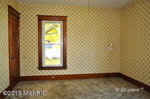 903 James St, Belding, MI 48809 photo 12