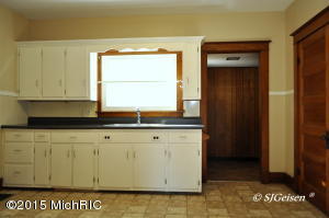 903 James St, Belding, MI 48809 photo 14