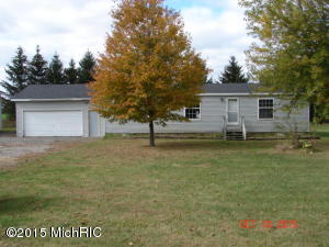 51144 Silver St, Three Rivers, MI 49093 photo 1