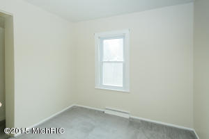 615 S Main St, Plainwell, MI 49080 photo 12