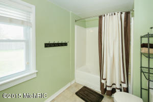 615 S Main St, Plainwell, MI 49080 photo 14