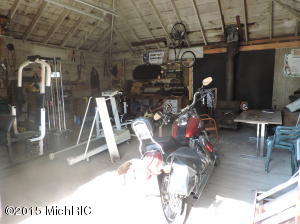 414 S Main St, Reading, MI 49274 photo 22