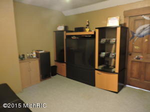 414 S Main St, Reading, MI 49274 photo 11